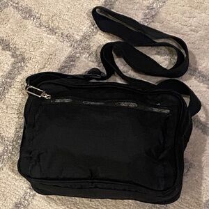 Lesportsac black ripstop crossbody